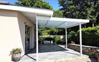 Pergola bioclimatique aluminium pour restaurant : guide, conseils et prix pour votre espace pro